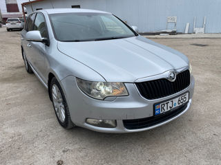 Skoda Superb foto 3