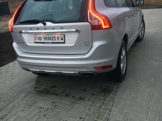 Volvo XC60 foto 10