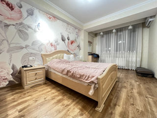 Apartament cu 2 camere, 72 m², Centru, Chișinău