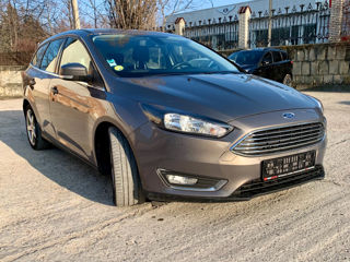 Ford Focus foto 2