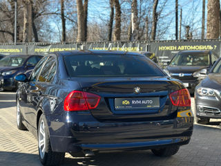 BMW 3 Series foto 6