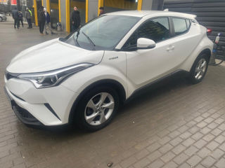 Toyota C-HR foto 3