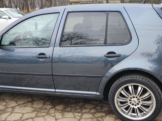 Volkswagen Golf foto 2