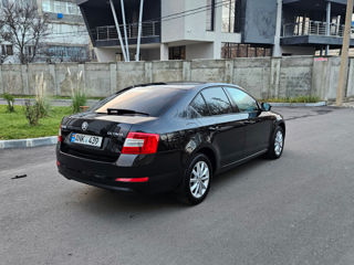 Skoda Octavia foto 3