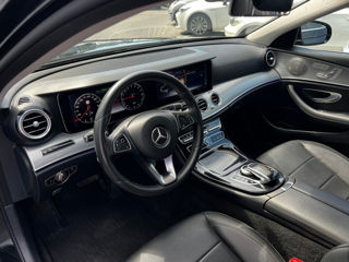 Mercedes E-Class foto 8