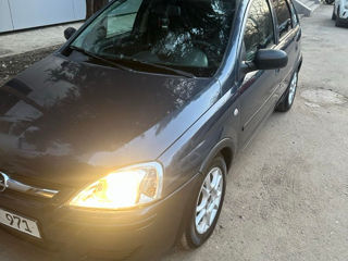 Opel Corsa foto 8