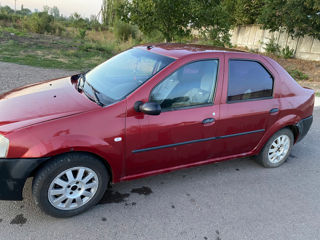 Dacia Logan foto 4