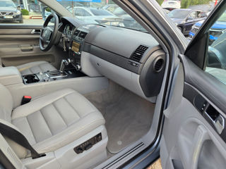 Volkswagen Touareg foto 15