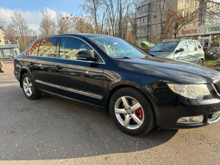 Skoda Superb foto 2