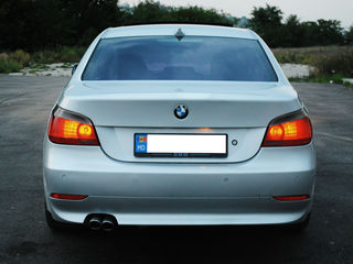 BMW 5 Series foto 5