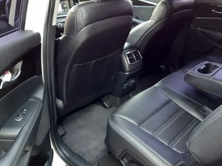 KIA Sorento foto 9