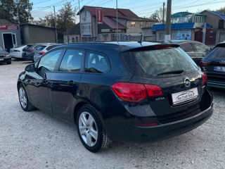 Opel Antara foto 4