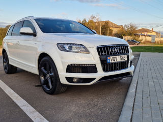 Audi Q7 foto 2