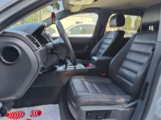 Volkswagen Touareg foto 8