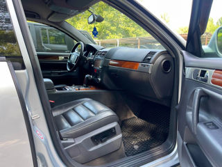 Volkswagen Touareg foto 10