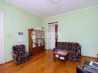 Chirie! Oficiu, locație ultracentrală, 82 mp, Centru, 800 € foto 3