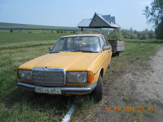 Mercedes Series (W123) foto 7