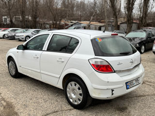 Opel Astra foto 4