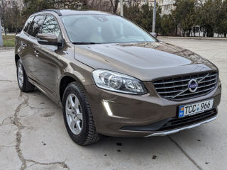 Volvo XC60 foto 3