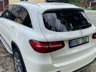 Mercedes GLC foto 6