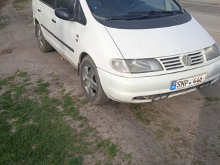 Volkswagen Sharan foto 2