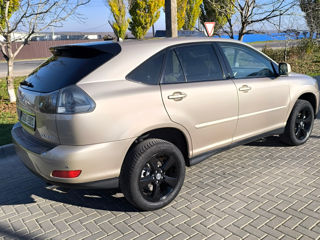 Lexus RX Series