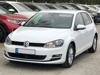 Volkswagen Golf foto 1