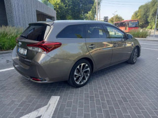 Toyota Auris foto 9