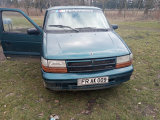 Dodge Caravan foto 1