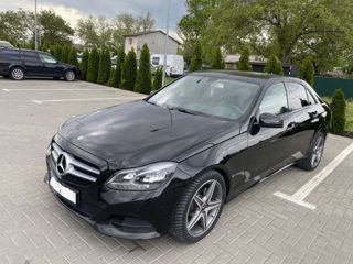 Mercedes E-Class foto 3