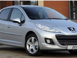 Peugeot 207 foto 1