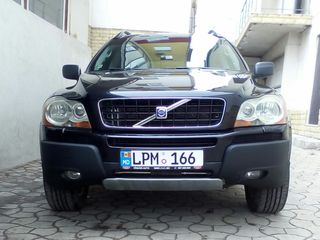 Volvo XC90 foto 1