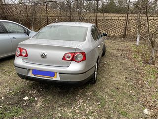 WV Passat B6 2008 1.9D foto 2