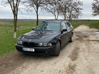 BMW 5 Series foto 7