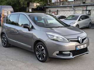 Renault Scenic foto 2