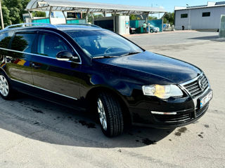 Volkswagen Passat foto 2