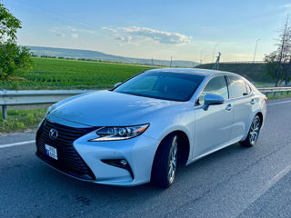 Lexus ES Series