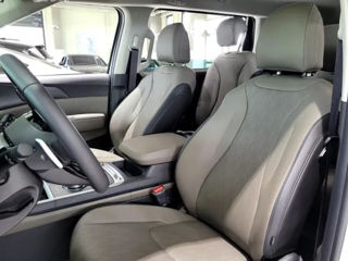 KIA Carnival foto 9