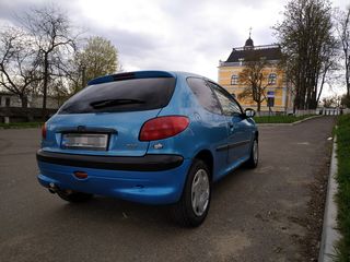 Peugeot 206 foto 4