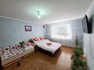 2-х комнатная квартира, 57 м², Чокана, Кишинёв