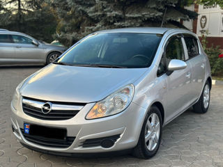 Opel Corsa foto 2