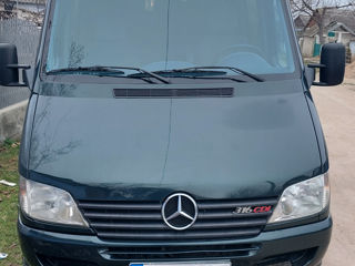 Mercedes Sprinter foto 1