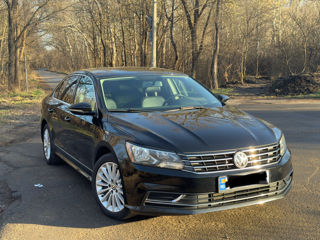 Volkswagen Passat foto 2