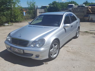 Mercedes C Class foto 1