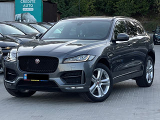 Jaguar F-PACE foto 1