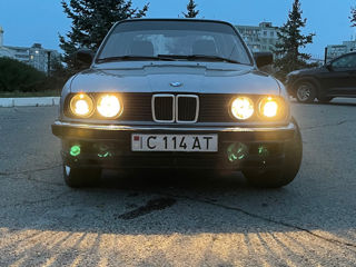 BMW 3 Series foto 2