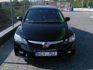 Honda Civic Hibrid foto 2