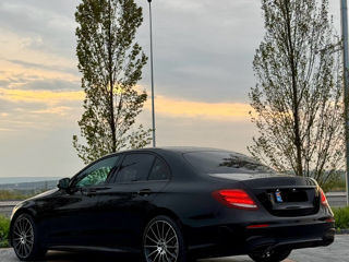 Mercedes E-Class foto 5