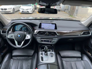 BMW 7 Series foto 7