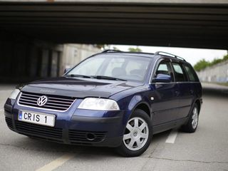 Volkswagen Passat foto 1